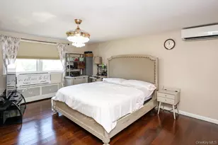 844 Hemlock St, Franklin Square, NY 11010 - Photo 19