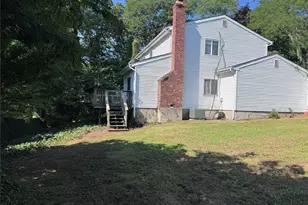 16 Herrick Ave, Dix Hills, NY 11746 - Photo 19