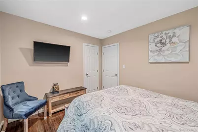 10 Williamsburg Drive, Northport, NY 11768 - Photo 25