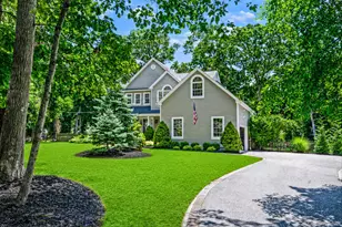 15 Cedar Ln, Patchogue, NY 11772 - Photo 3