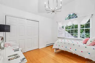 15 Cedar Ln, Patchogue, NY 11772 - Photo 25