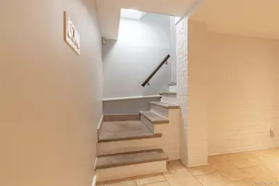 191 Beach 140th Street, Rockaway Park, NY 11694 - Photo 23