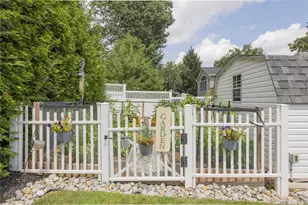 395 Ehrhardt Rd, Pearl River, NY 10965 - Photo 25