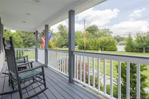 395 Ehrhardt Rd, Pearl River, NY 10965 - Photo 19