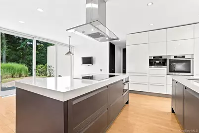 20 Bessel Lane, Chappaqua, NY 10514 - Photo 13