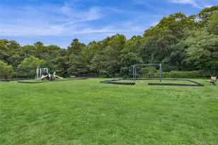 91 Circle Dr W, Patchogue, NY 11772 - Photo 29