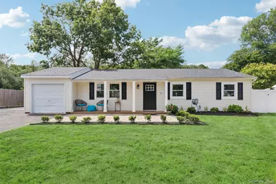 91 Circle Drive W, Patchogue, NY 11772 - Photo 1