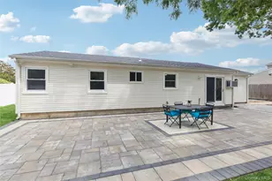91 Circle Dr W, Patchogue, NY 11772 - Photo 25