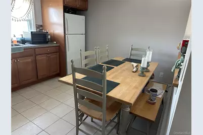 360 West Drive, Copiague, NY 11726 - Photo 5