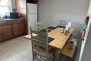 360 West Dr, Copiague, NY 11726 - Photo 5