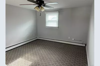 360 West Drive, Copiague, NY 11726 - Photo 13