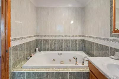 3848 Cordwood Lane, Seaford, NY 11783 - Photo 17