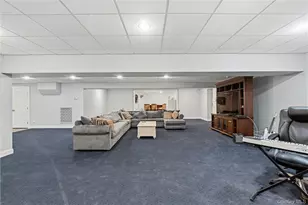87 4th St, Garden City, NY 11530 - Photo 27