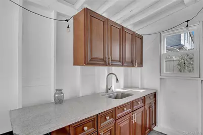 10749 117th Street, Richmond Hill, NY 11419 - Photo 17