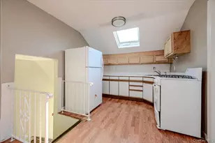 13 Truxton Rd, Island Park, NY 11558 - Photo 7