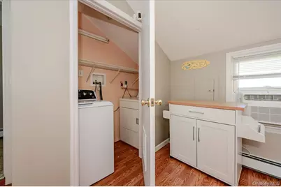 13 Truxton Road #Upper, Island Park, NY 11558 - Photo 13