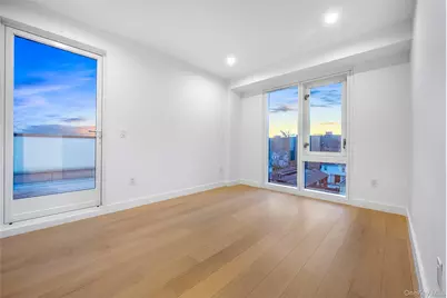 150-02 Northern Boulevard #3B, Flushing, NY 11354 - Photo 9