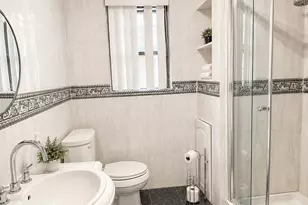 83-10 Pettit Ave, Elmhurst, NY 11373 - Photo 5