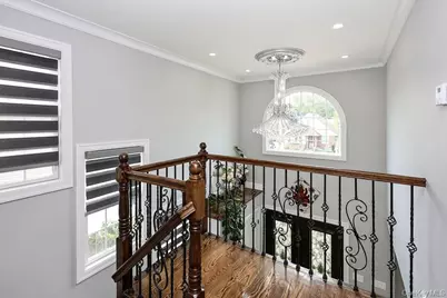 42 Celler Avenue, New Hyde Park, NY 11540 - Photo 21