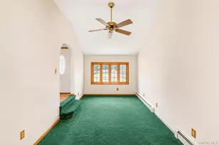 1 Dale Ln, Smithtown, NY 11787 - Photo 19