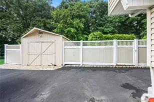 34 Strathmore Dr, New City, NY 10956 - Photo 37