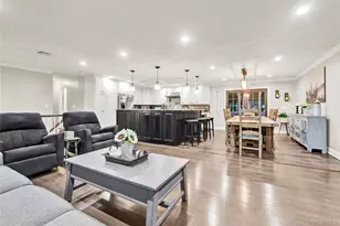 34 Strathmore Dr, New City, NY 10956 - Photo 9