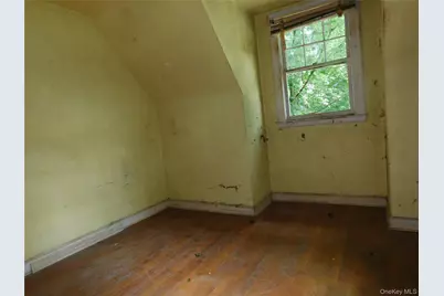 39 Sycamore Terrace, Mahopac, NY 10541 - Photo 17