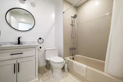 537 E Broadway #201, Long Beach, NY 11561 - Photo 9