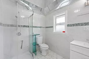 219-08 138th Rd, Springfield Gardens, NY 11413 - Photo 9