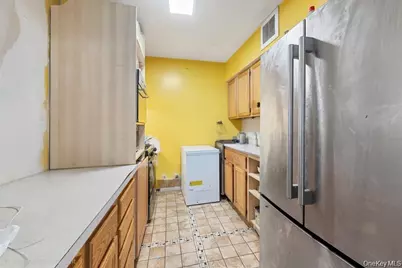 425 Barbey Street, Brooklyn, NY 11207 - Photo 7