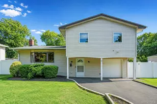 18 Catherwood Crescent, Melville, NY 11747 - Photo 21