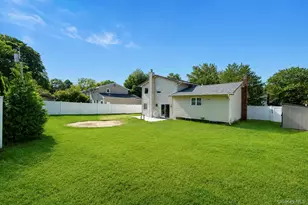 18 Catherwood Crescent, Melville, NY 11747 - Photo 23