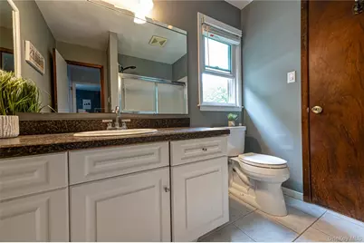 16 Regina Drive, Sayville, NY 11782 - Photo 17