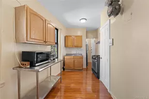 941 Jerome Ave, Bronx, NY 10452 - Photo 9