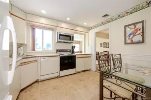 1436 Wilson Rd, East Meadow, NY 11554 - Photo 5
