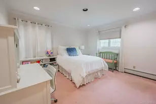 19 Howland Rd, East Rockaway, NY 11518 - Photo 23
