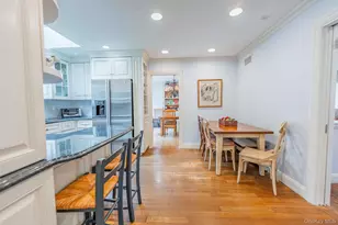 19 Howland Rd, East Rockaway, NY 11518 - Photo 11