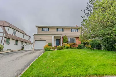 19 Howland Road, East Rockaway, NY 11518 - Photo 1