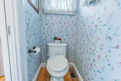 19 Howland Road, East Rockaway, NY 11518 - Photo 15