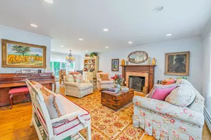 19 Howland Rd, East Rockaway, NY 11518 - Photo 5