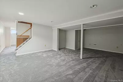 32 Carolina Drive, New City, NY 10956 - Photo 23