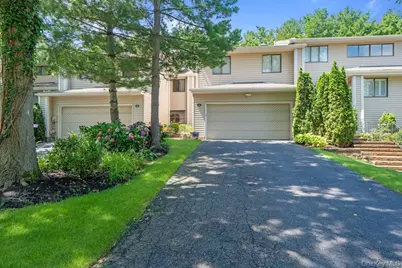 48 Chestnut Lane, Woodbury, NY 11797 - Photo 1