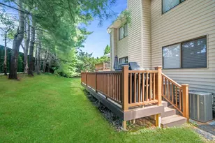 48 Chestnut Ln, Woodbury, NY 11797 - Photo 47