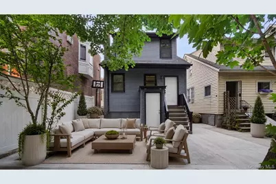 128 E 238th Street, Bronx, NY 10470 - Photo 23