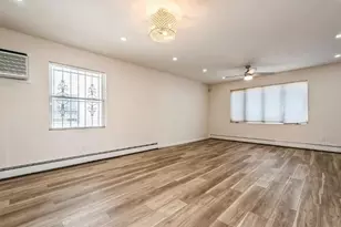 146-62 181st St, Springfield Gardens, NY 11413 - Photo 3