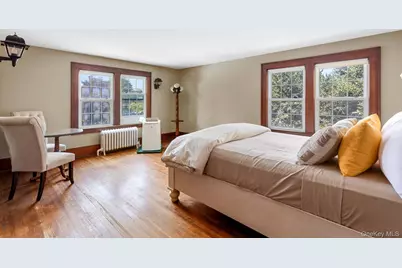22 Ketewamoke Avenue, Babylon, NY 11702 - Photo 15