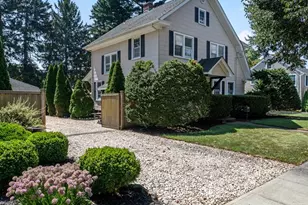 22 Ketewamoke Ave, Babylon, NY 11702 - Photo 29