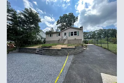 142 New York Avenue, Sound Beach, NY 11789 - Photo 1
