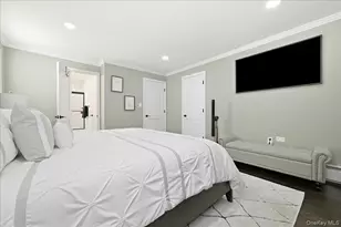 23 Needle Ln, Levittown, NY 11756 - Photo 19