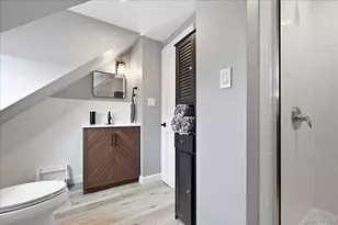 23 Needle Ln, Levittown, NY 11756 - Photo 29